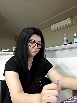 Milf Abigail online show from February 2026 03:40:01 AM