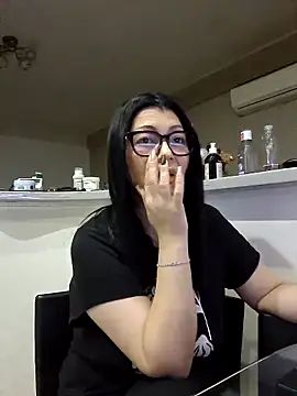 Milf Abigail online show from November 2025 12:04:02 AM