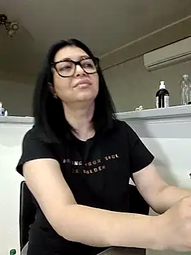 Milf Abigail online show from February 2026 03:15:01 AM