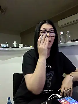 Milf Abigail online show from November 2025 10:59:02 PM