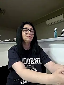 Milf Abigail online show from March 2026 03:54:01 AM