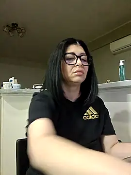 Milf Abigail online show from May 2026 02:37:01 AM