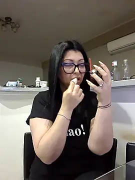 Milf Abigail online show from November 2025 01:53:02 AM