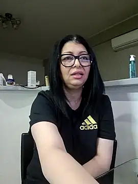 Milf Abigail online show from May 2026 03:04:02 AM