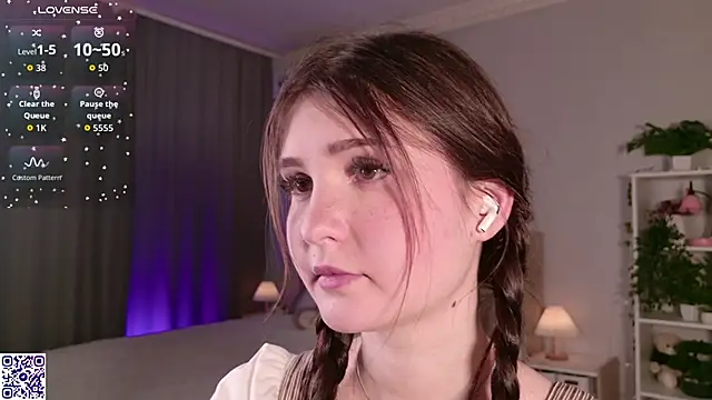 LeraKit online show from September 2025 02:45:02 PM