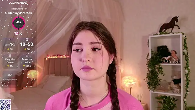 LeraKit online show from December 2025 02:18:01 PM