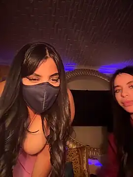 Snapshot of ORLA86 chatting on December 2025 09:58:02 PM ORLA86 online show from December 2025 09:58:02 PM