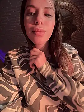 Snapshot of ORLA86 chatting on November 2025 04:49:02 AM ORLA86 online show from November 2025 04:49:02 AM