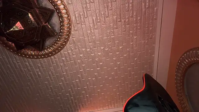 Snapshot of ORLA86 chatting on March 2025 07:37:02 PM ORLA86 online show from March 2025 07:37:02 PM