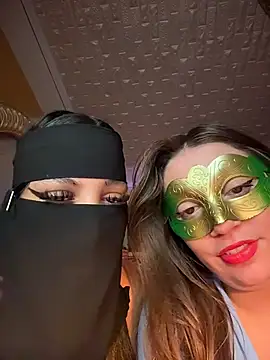 Snapshot of ORLA86 chatting on November 2025 10:19:01 PM ORLA86 online show from November 2025 10:19:01 PM