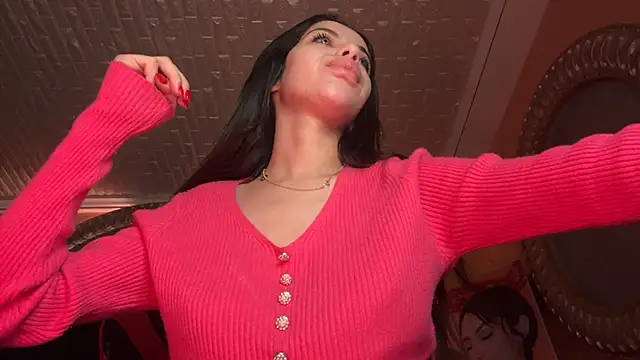 Snapshot of ORLA86 chatting on February 2025 08:40:02 AM ORLA86 online show from February 2025 08:40:02 AM