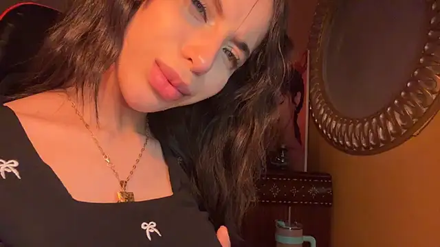 Snapshot of ORLA86 chatting on March 2025 11:45:01 PM ORLA86 online show from March 2025 11:45:01 PM