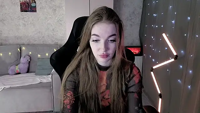 LissaCain online show from May 2026 08:18:02 PM