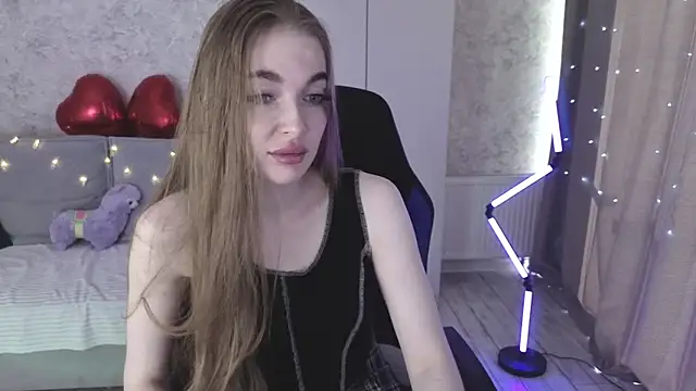 LissaCain online show from April 2026 02:38:02 AM