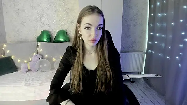 LissaCain online show from March 2026 05:32:02 AM