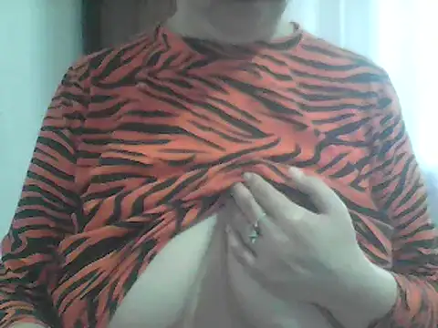 AnaXBerry online show from April 2026 06:41:02 AM