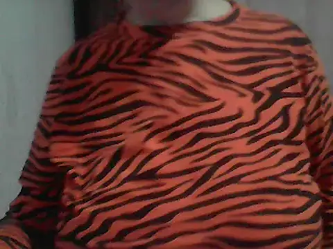 AnaXBerry online show from April 2026 06:36:01 PM