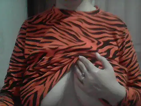 AnaXBerry online show from April 2026 06:30:02 PM