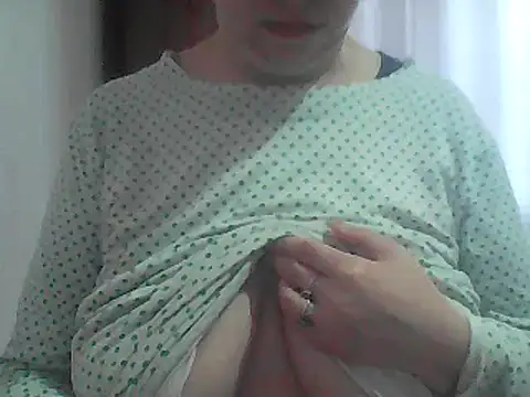 AnaXBerry online show from February 2026 07:07:01 AM