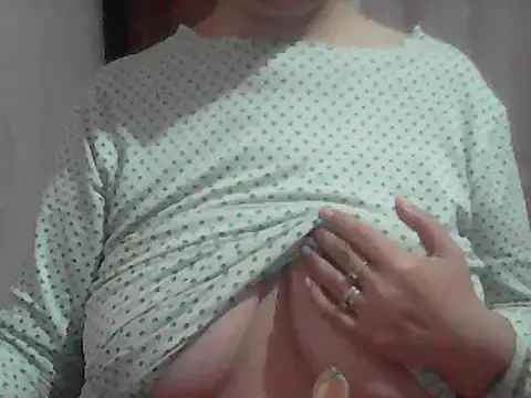 AnaXBerry online show from April 2026 06:09:02 PM