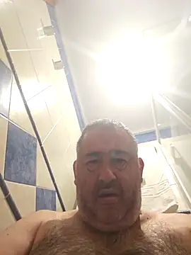 polla calientes47 online show from October 2025 09:05:02 PM