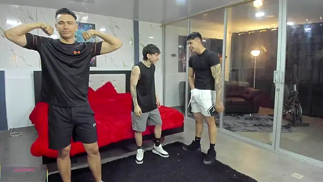 badguyss bisex online show from March 2026 11:40:02 AM