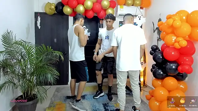 badguyss bisex online show from October 2025 11:31:02 AM