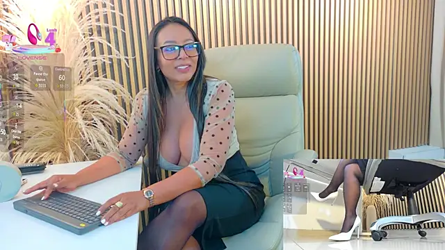 lulu 072 online show from January 2026 12:06:02 AM