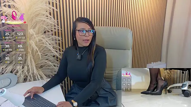 lulu 072 online show from April 2026 12:02:01 AM