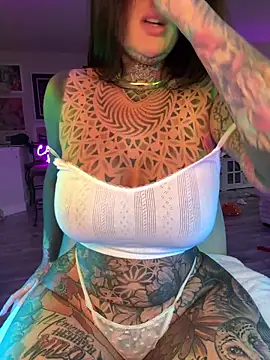 caseykey online show from October 2025 10:10:02 PM