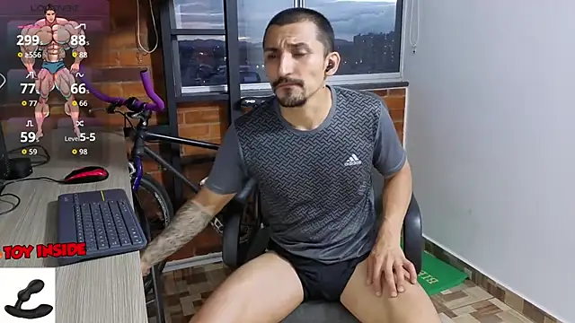 Marck Muscle online show from September 2025 11:01:02 PM