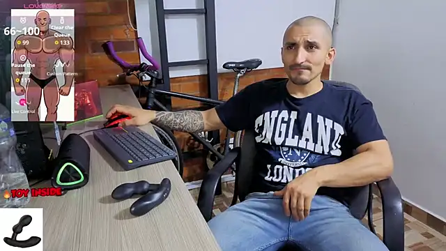 Marck Muscle online show from May 2026 04:01:02 AM