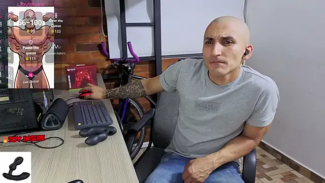 Marck Muscle online show from April 2026 12:29:02 AM