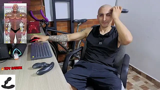 Marck Muscle online show from May 2026 01:09:02 AM