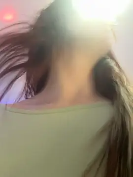 Snapshot of Buttyy_Cherry chatting on May 2026 05:57:01 PM Buttyy Cherry online show from May 2026 05:57:01 PM