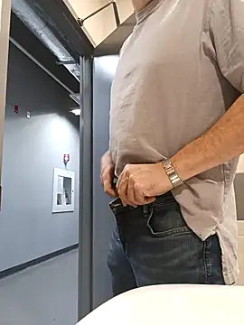 massive cum online show from November 2025 12:36:02 AM