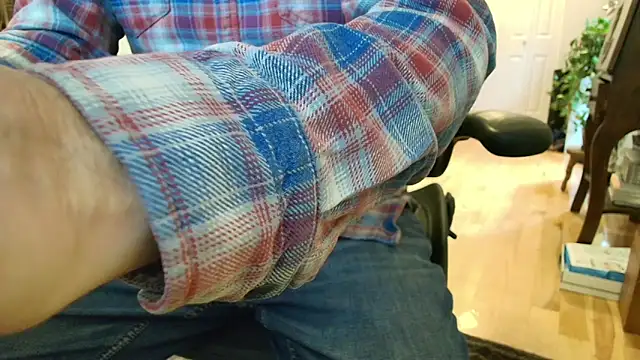 massive cum online show from November 2025 05:16:02 PM