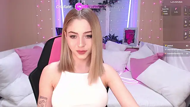 Tessa Walker online show from January 2025 10:41:02 AM