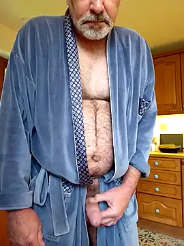 Snapshot of jakjak106 chatting on December 2024 09:44:02 AM jakjak106 online show from December 2024 09:44:02 AM