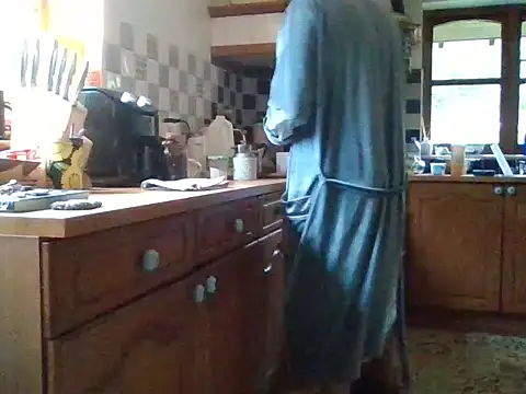 Snapshot of jakjak106 chatting on October 2025 08:07:02 AM jakjak106 online show from October 2025 08:07:02 AM