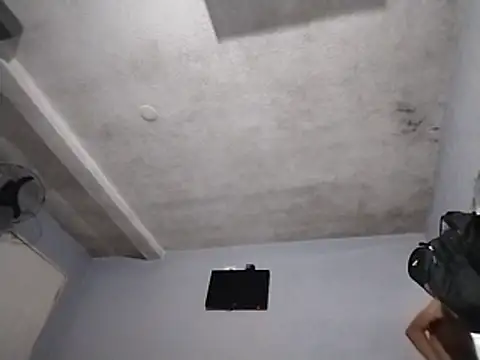 UncutToyBoy23cm online show from January 2026 05:03:01 AM