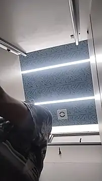 UncutToyBoy23cm online show from November 2025 02:15:02 AM