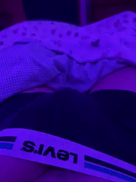 Maxxxooouuu online show from April 2026 05:28:02 PM