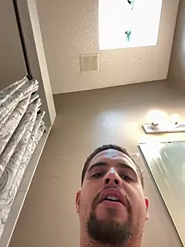 bigitaliandic online show from December 2024 01:30:01 PM