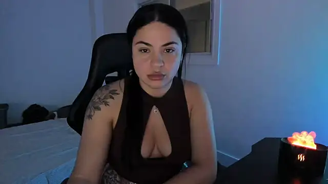 MelSaunders online show from February 2025 02:26:01 AM