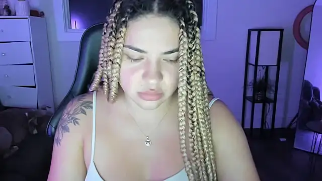 MelSaunders online show from October 2025 04:13:01 AM