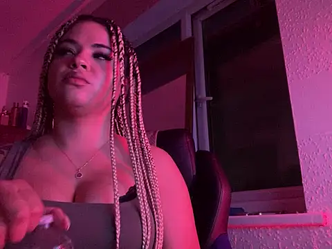 MelSaunders online show from March 2026 10:59:01 PM