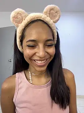 Snapshot of AbrilBrent chatting on September 2025 07:31:01 PM AbrilBrent online show from September 2025 07:31:01 PM