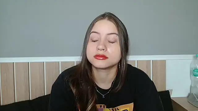 520 Loirex 741 online show from December 2025 08:45:02 PM