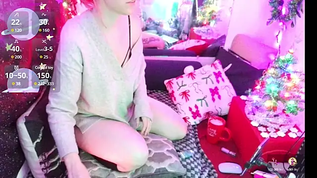 Snapshot of EverlyEster chatting on December 2024 04:15:02 AM EverlyEster online show from December 2024 04:15:02 AM